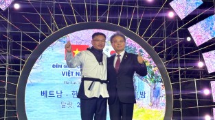 조정영 회장, 청소년 태권도 대표단 이끌고 베트남 달랏시 방문 ‘특급 예우’